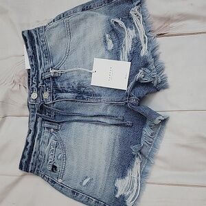 KanCan High Rise Draw String Waist size Medium Distressed Raw Frayed Hem